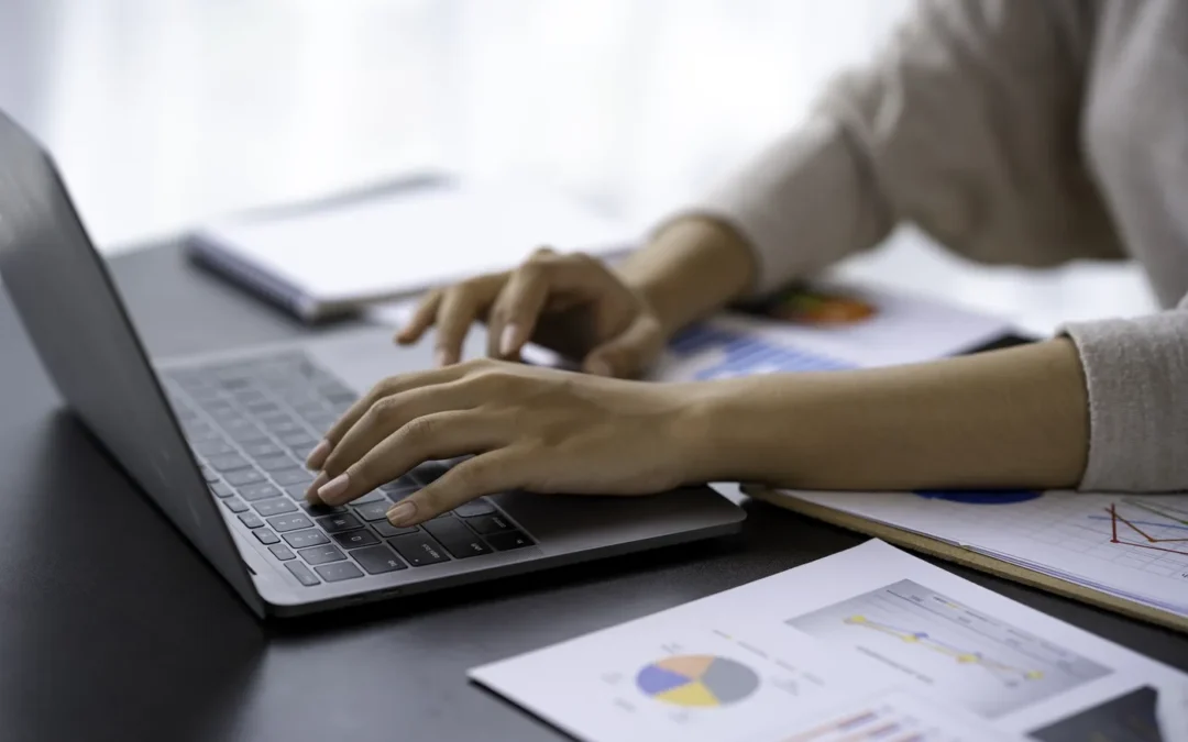 BPO Services for Healthcare vs. In-House Operations: What’s Best for Your Organization?