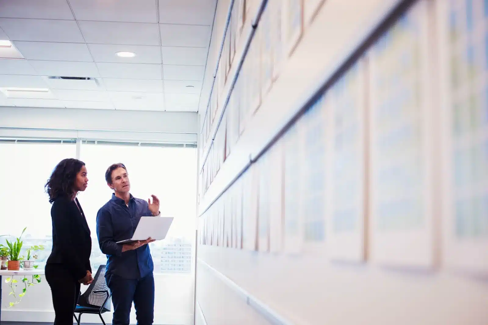 business-leaders-evaluating-pbm-strategy-for-employee-benefits